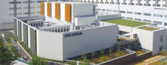 重粒子線治療施設i-ROCK外観ⓒ神奈川県立がんセンター