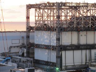The wall-cover panels were removed. ©TEPCO